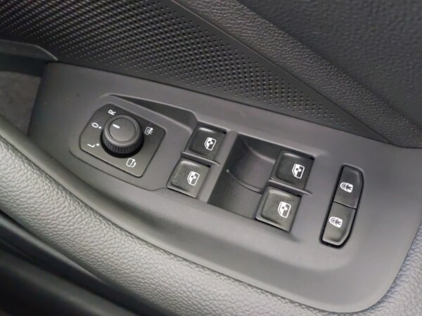 Used Skoda Superb 2024 for sale - 75675007: Photo 16