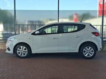 Used Dacia Sandero 2022 for sale - 79218500: Photo