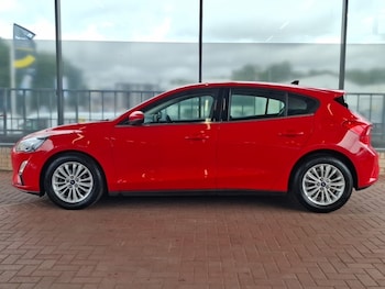 Used Ford Focus 2021 for sale - 79536937: Photo