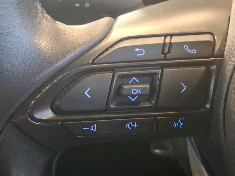 Used Toyota Yaris 2021 for sale - 77424493: Photo 16