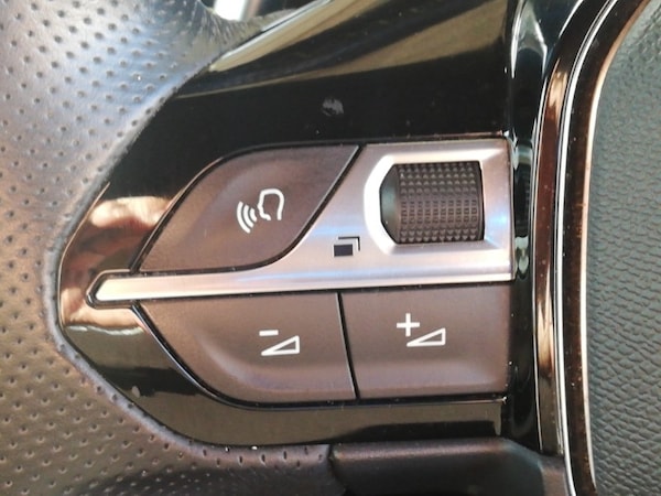 Used Peugeot 208 2022 for sale - 76103405: Photo 14