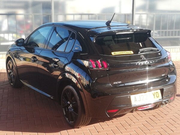 Used Peugeot 208 2022 for sale - 76103405: Photo 3