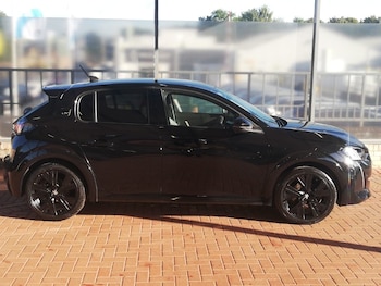 Used Peugeot 208 2022 for sale - 76103405: Photo 4