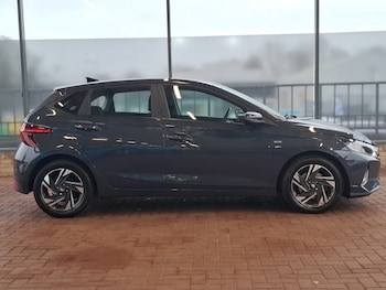 Used Hyundai i20 2022 for sale - 77977573: Photo
