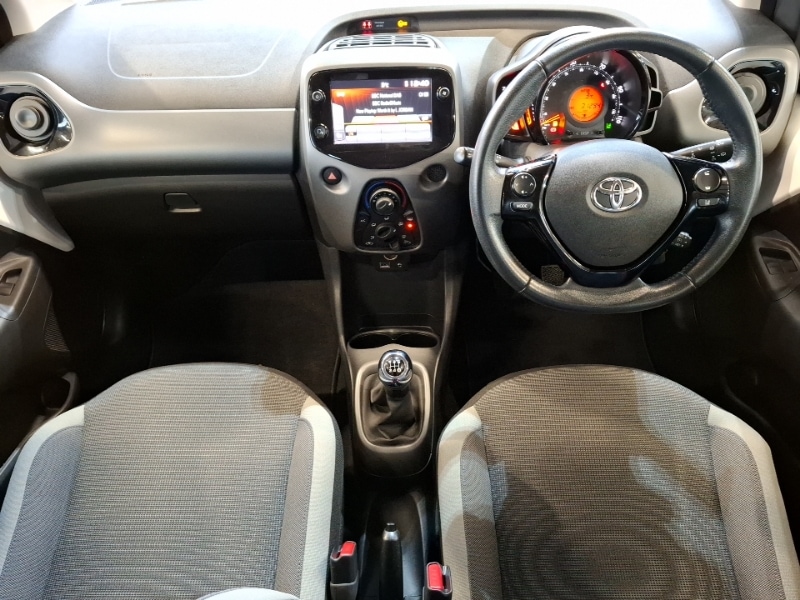 Used Toyota AYGO 2022 for sale - 77134232: Photo 2