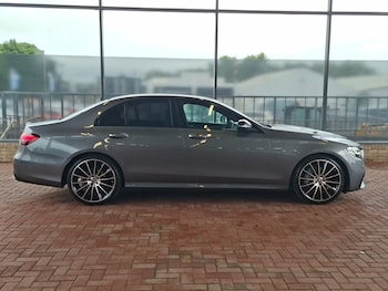 Used Mercedes-Benz E Class 2022 for sale - 79406915: Photo