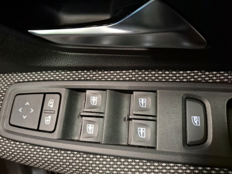 Used Dacia Sandero Stepway 2021 for sale - 77573371: Photo 12