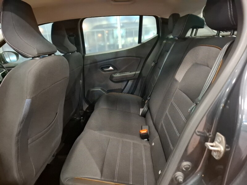 Used Dacia Sandero Stepway 2021 for sale - 77573371: Photo 6