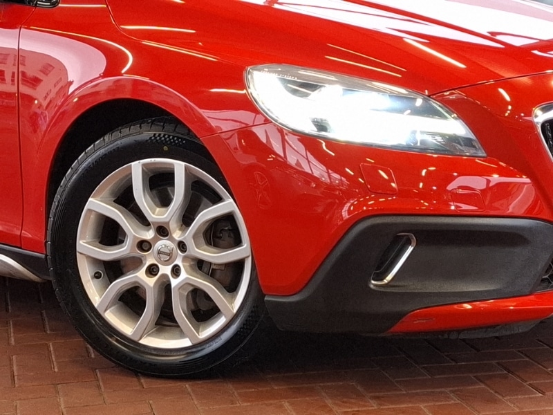 Used Volvo V40 2017 for sale - 77154981: Photo 9