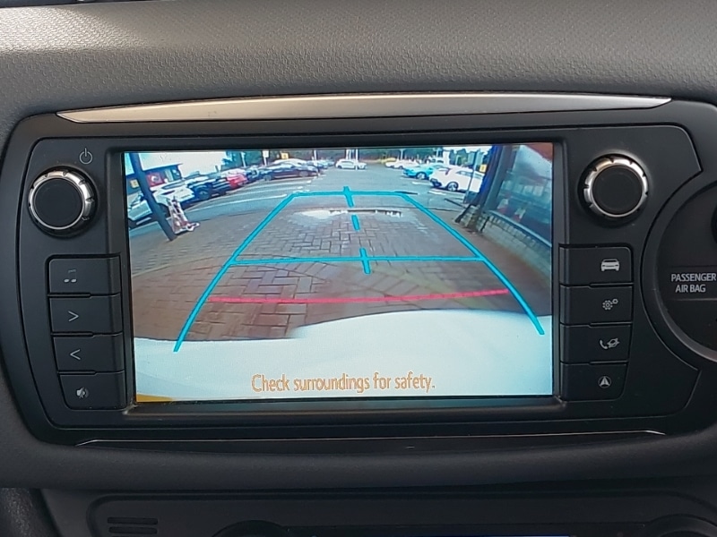 Used Toyota Yaris 2017 for sale - 76375341: Photo 10