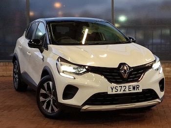 Used Renault Captur 2022 for sale - 77573252: Photo
