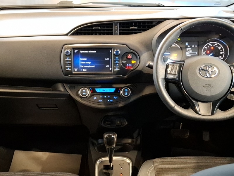 Used Toyota Yaris 2019 for sale - 77509362: Photo 2