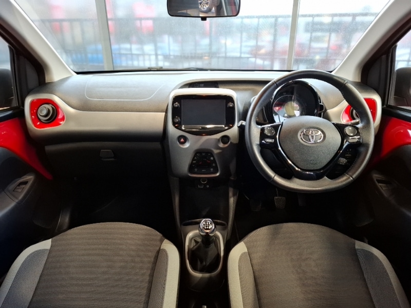 Used Toyota AYGO 2020 for sale - 77343121: Photo 2