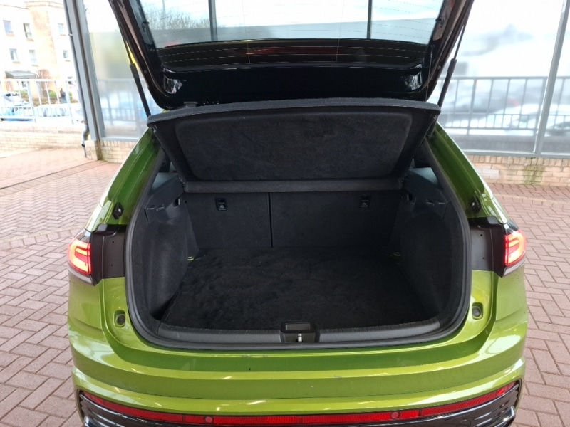 Used Volkswagen Taigo 2023 for sale - 77596735: Photo 8