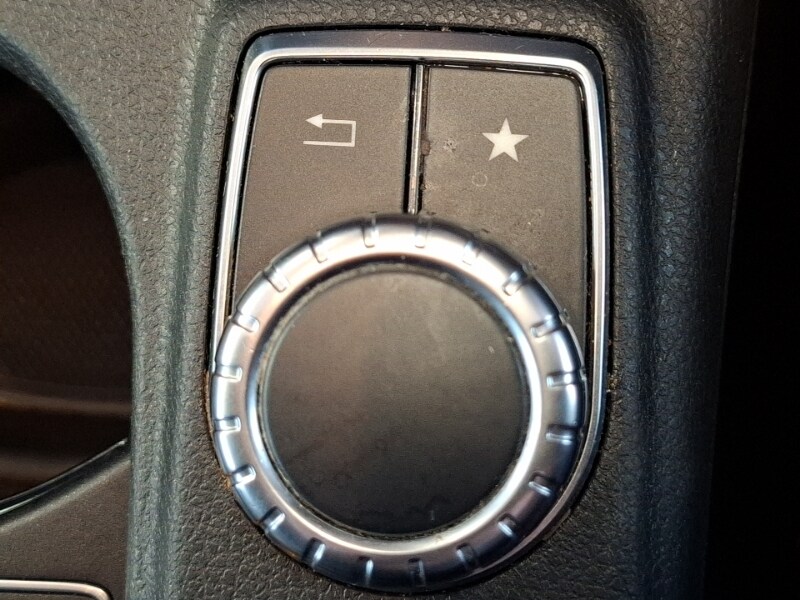 Used Mercedes-Benz GLA 2018 for sale - 77689740: Photo 16