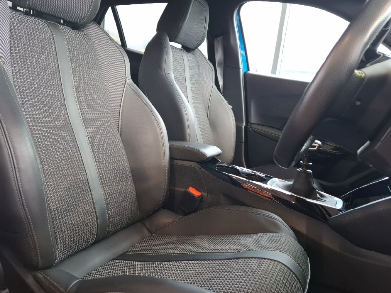 Used Peugeot 2008 2022 for sale - 77652250: Photo 5