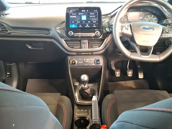 Used Ford Fiesta 2019 for sale - 77947928: Photo