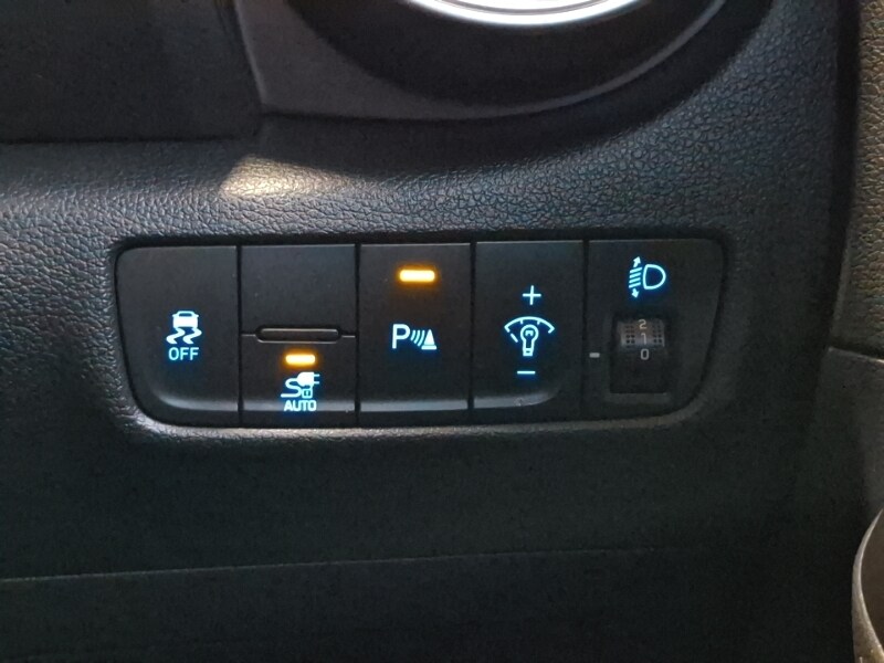 Used Hyundai KONA 2022 for sale - 77058828: Photo 17