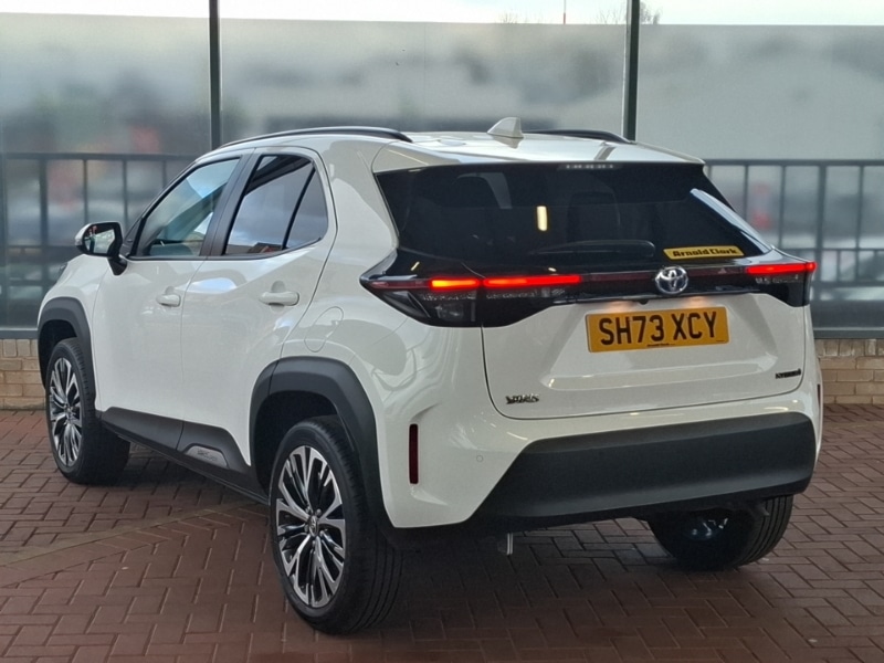 Used Toyota Yaris Cross 2023 for sale - 77424504: Photo 3