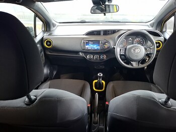 Used Toyota Yaris 2018 for sale - 78013547: Photo