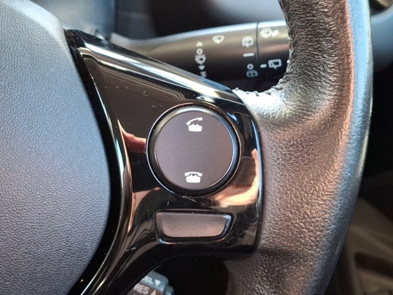 Used Toyota AYGO 2019 for sale - 76311513: Photo 19