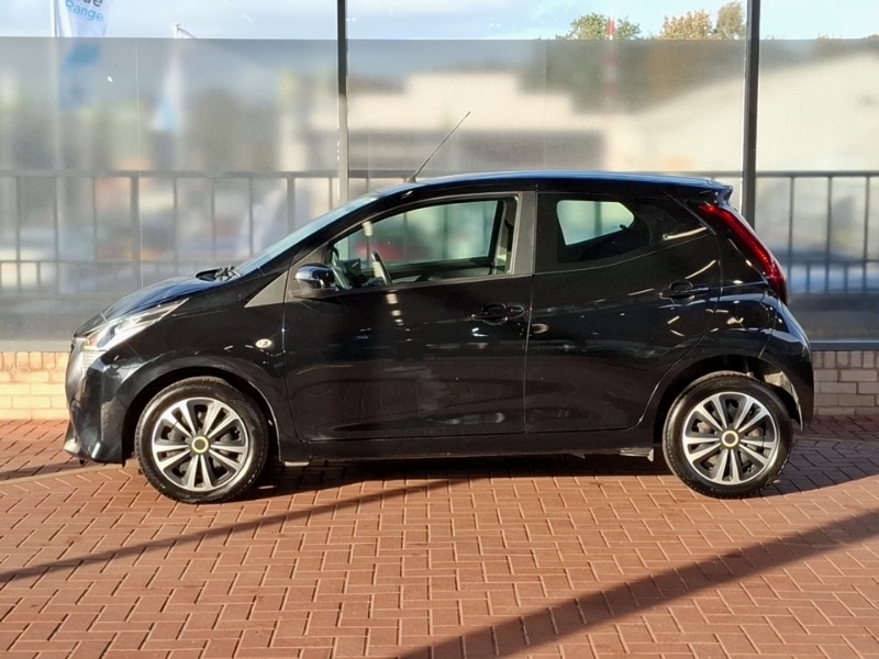 Used Toyota AYGO 2019 for sale - 76311513: Photo 4