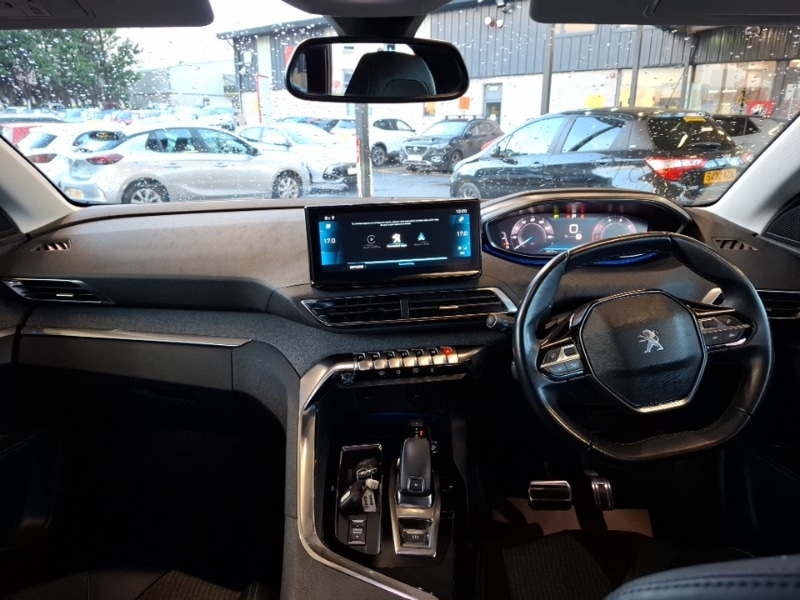 Used Peugeot 3008 2022 for sale - 76893571: Photo 2