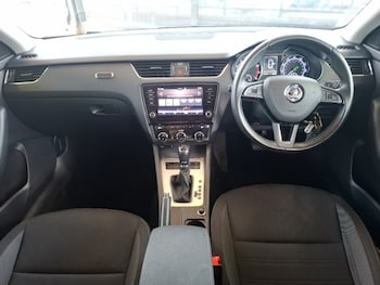 Used Skoda Octavia 2017 for sale - 79618355: Photo