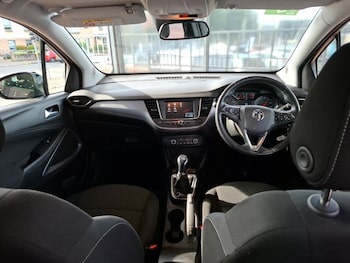 Used Vauxhall Crossland 2022 for sale - 79020519: Photo