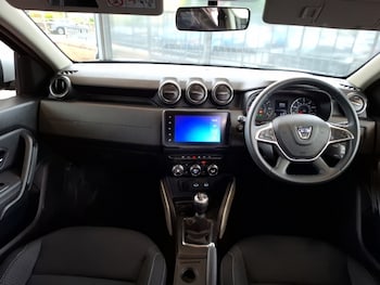 Used Dacia Duster 2022 for sale - 78889892: Photo