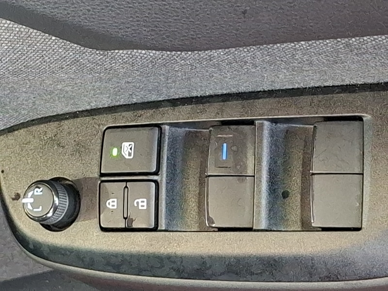 Used Toyota Yaris Cross 2022 for sale - 77678035: Photo 12