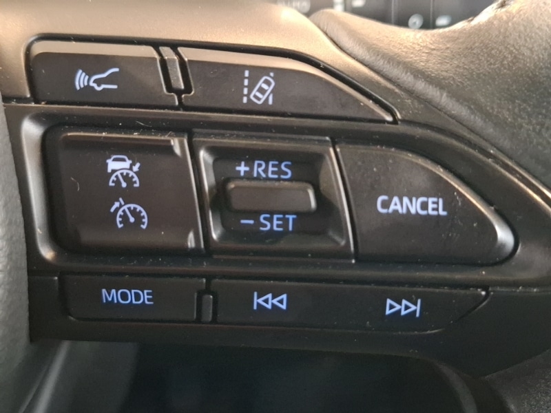 Used Toyota Yaris Cross 2022 for sale - 77678035: Photo 17