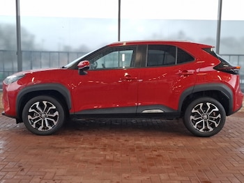 Used Toyota Yaris Cross 2022 for sale - 77678035: Photo