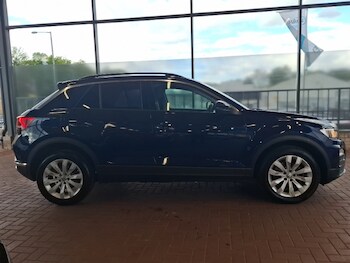 Used Volkswagen T-Roc 2018 for sale - 78446984: Photo