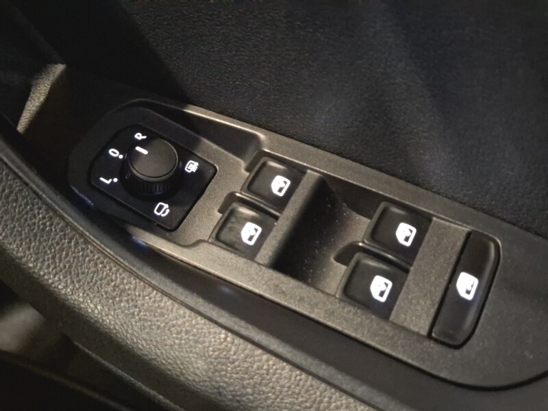 Used Skoda Karoq 2023 for sale - 77284411: Photo 16