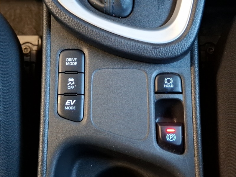 Used Toyota Yaris Cross 2022 for sale - 77070297: Photo 15