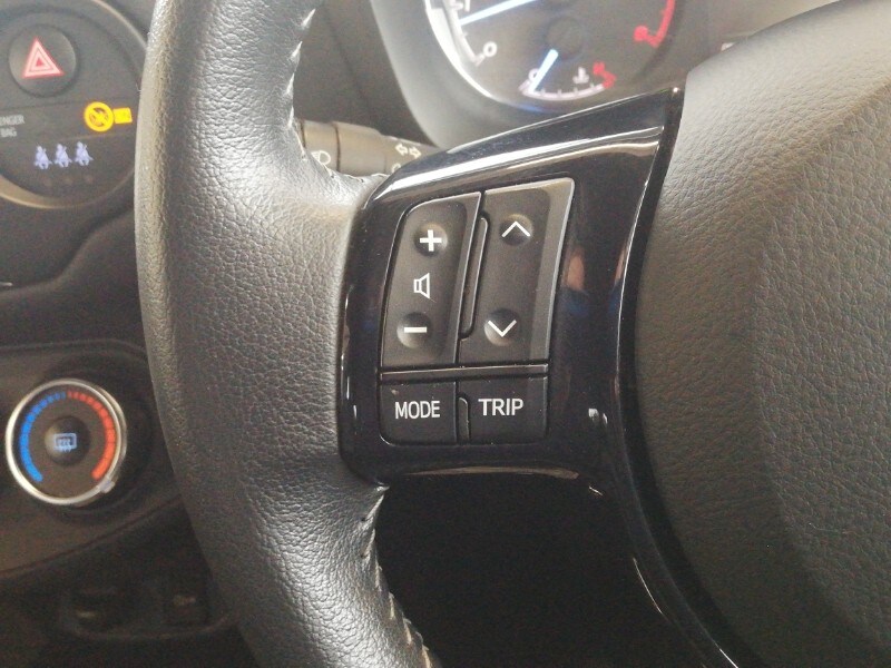 Used Toyota Yaris 2018 for sale - 77637169: Photo 18