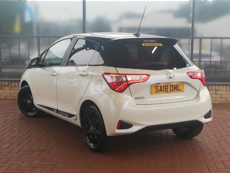 Used Toyota Yaris 2018 for sale - 77637169: Photo 3