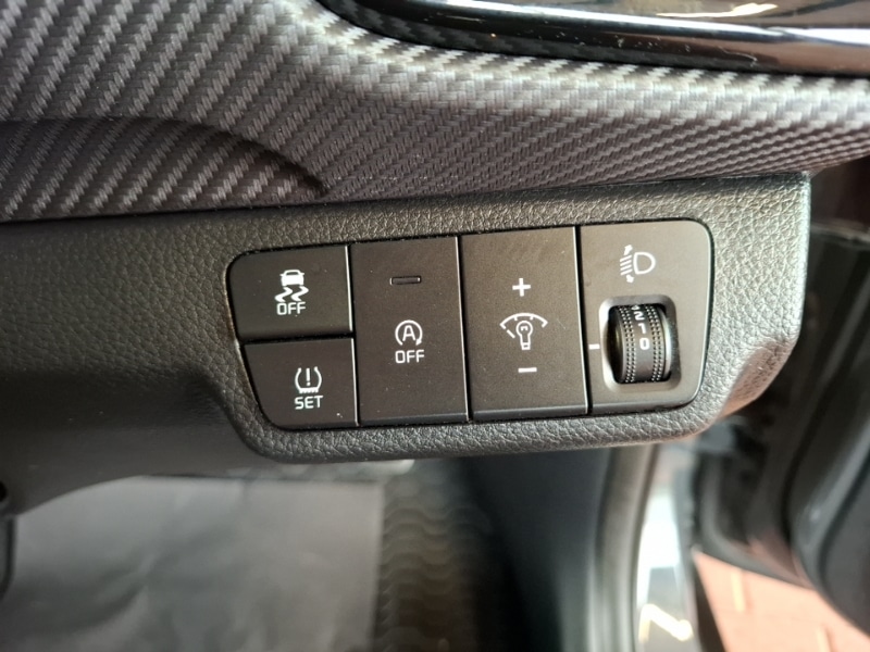 Used Kia Stonic 2023 for sale - 77596732: Photo 13