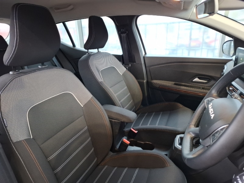 Used Dacia Sandero Stepway 2023 for sale - 77300155: Photo 5