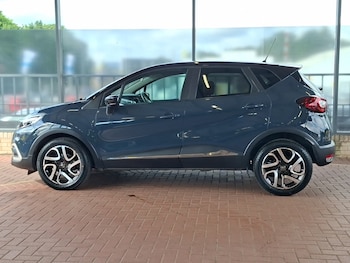 Used Renault Captur 2019 for sale - 79214331: Photo