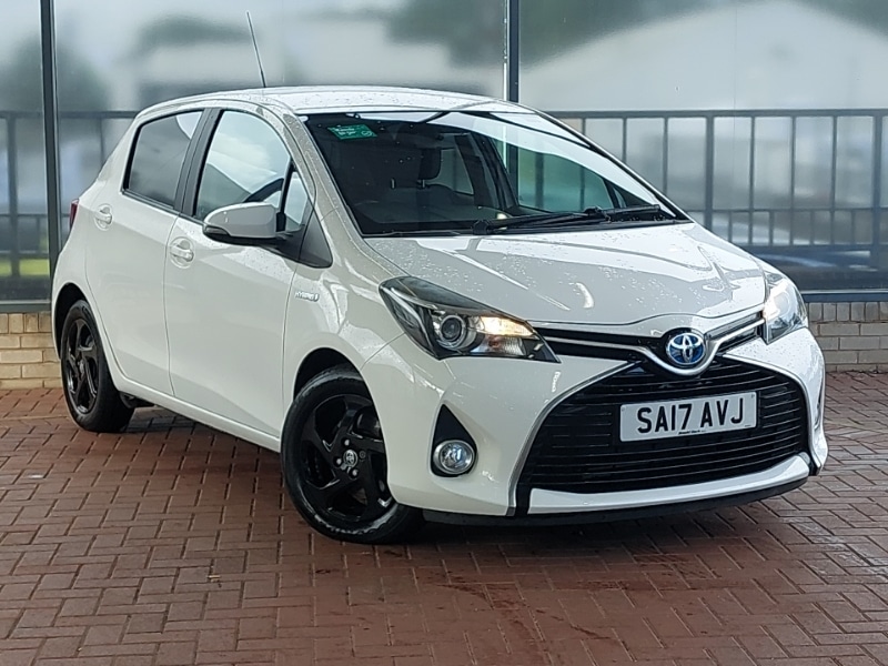 Used Toyota Yaris 2017 for sale - 76583745: Photo 1