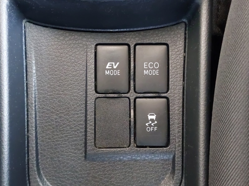 Used Toyota Yaris 2017 for sale - 76583745: Photo 16