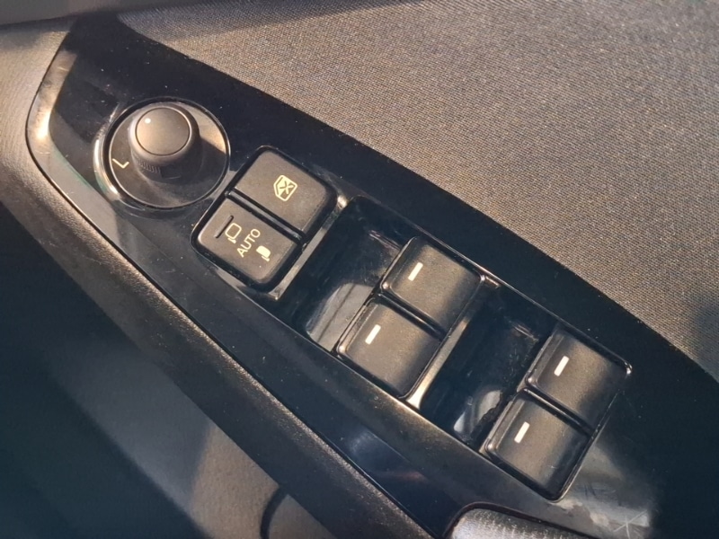 Used Mazda Mazda3 2017 for sale - 76737101: Photo 16