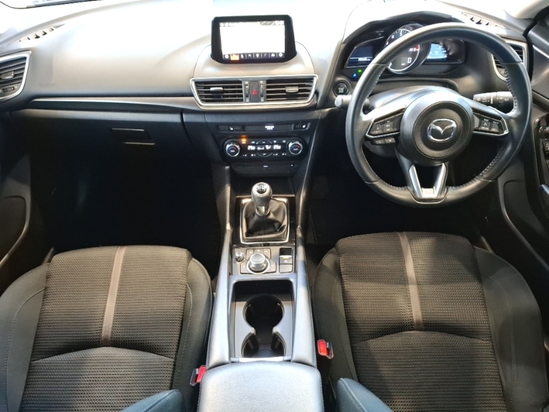 Used Mazda Mazda3 2017 for sale - 76737101: Photo 2
