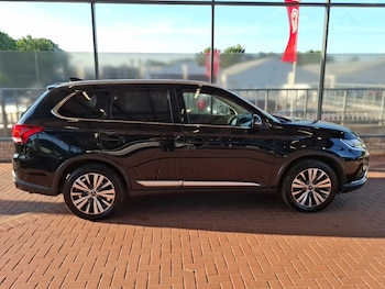 Used Mitsubishi Outlander 2019 for sale - 79087248: Photo