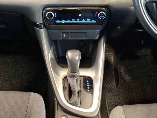 Used Toyota Yaris 2022 for sale - 76271978: Photo 11