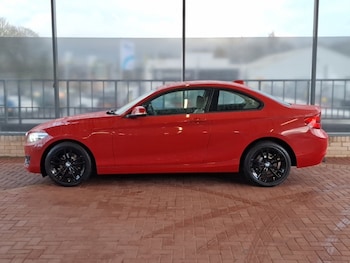 Used BMW 2 Series 2018 for sale - 77134229: Photo
