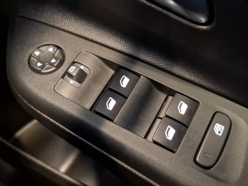 Used Vauxhall Corsa 2023 for sale - 76619028: Photo 16