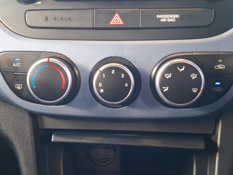 Used Hyundai i10 2014 for sale - 77731645: Photo 11